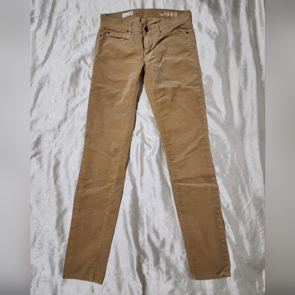 Gap Tan Colored Super Soft Low Rise Corduroy Skinny Legging Jeans